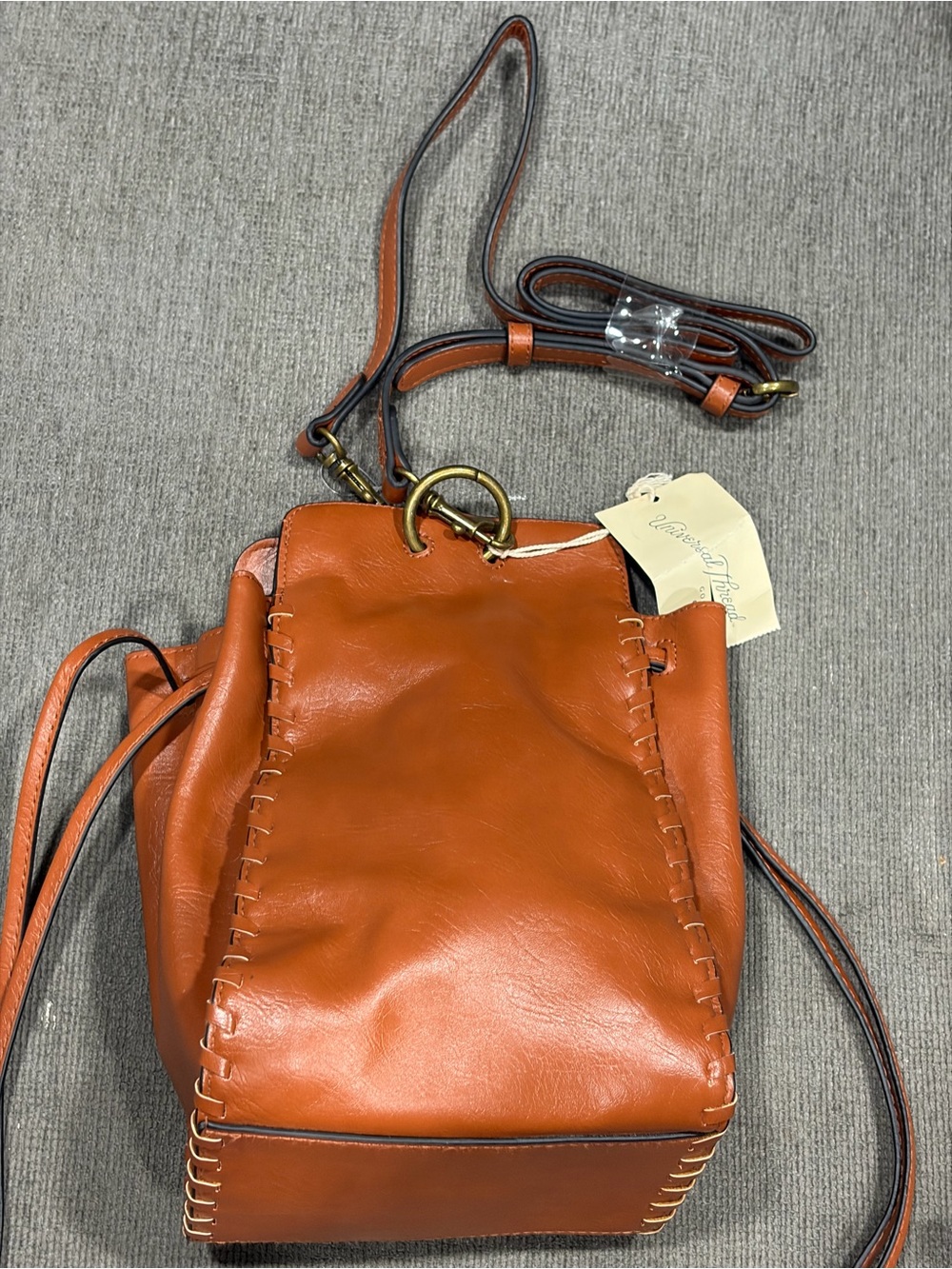 Universal Thread Shoulder purse